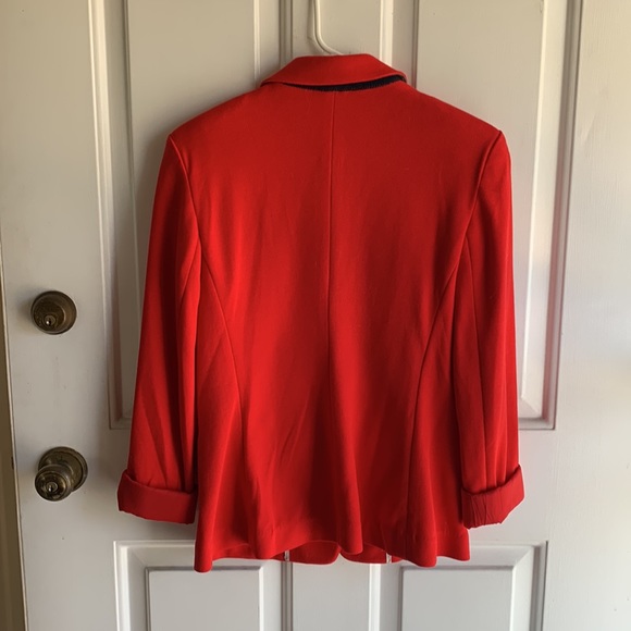 Express Blazer - Picture 7 of 7